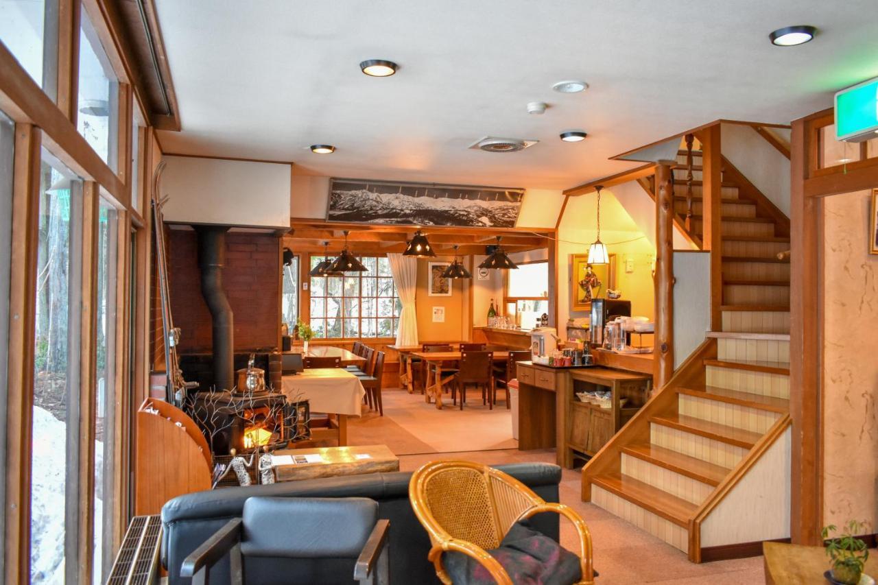 Kizuna Lodge & Bbq Centre Hakuba Kültér fotó