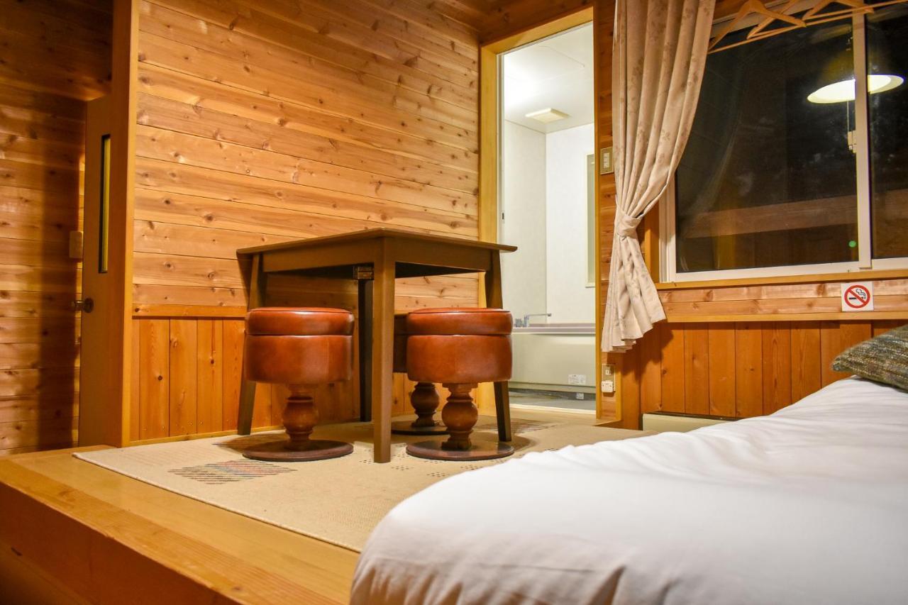 Kizuna Lodge & Bbq Centre Hakuba Kültér fotó